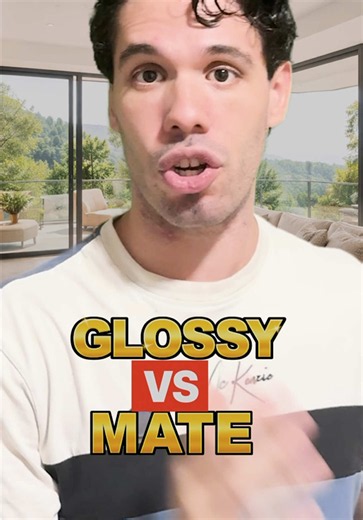 Pantallas Mate VS pantallas glossy o brillantes, ¿cuáles son mejores para ti? Averígualo en este video. Si estás buscando una smartTV o televisor nuevo te explico qué tipo de pantalla tienes que elegir para comprar la mejor televisión de 2026 #glossy #mate #pantalla #comprainteligente #consejos