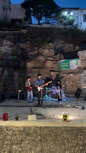 Té para tres - Empty set (cover) con ritmo verde