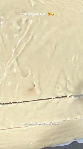 White chocolate fudge: How to make fudge at home : Homemade sweets: Homemade sweet shop