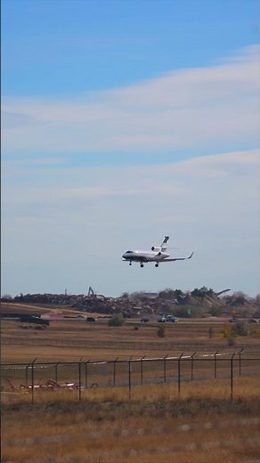 Falcon 900EX Arrival 🛬 | Plane Spotting at Centennial Airport (APA) ✈️
