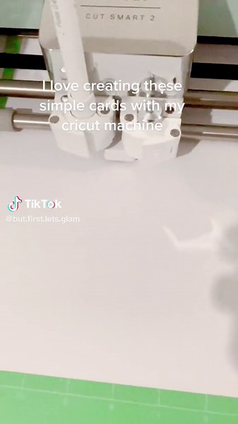 Simple Card Design with Cricut Pen: Crafting Tutorial