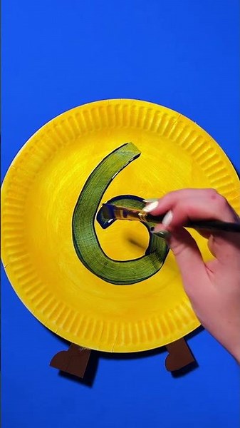 Paint the numbers and count along! #cocomelon #learning #funny #cartoonsforkids