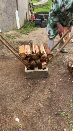 DIY Simple Firewood Rack, Rural Life Tips Sharing