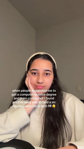 Myra ☁️ on Instagram: "I DONT GATEKEEP ⬇️ here is HOW ⬇️ No Coding? No Problem. You can still get a Tech Job in 2025 🚀 I became a Cloud Engineer with no computer science degree and zero coding background 🧠💼 ✨ I work from home ✨ I make six figures ✨ I have freedom and flexibility every single day You don’t need to know how to code to start your tech career. What you DO need: 🔹 The right skills 🔹 A clear roadmap 🔹 The confidence to go for it 💡 Think tech is all about coding? Think again. Cl