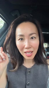 If you want to prevent forehead lines, don’t ignore scalp tension — your forehead and scalp are directly connected. The muscles across your forehead attach into the scalp. When the scalp becomes tight and stiff, it pulls downward and creates extra tension on the forehead. Over time, this heaviness can make expression lines settle deeper and form permanent wrinkles. Think of your scalp like the “roof” of your face — If the roof becomes heavy and tight, everything below begins to droop or crease. 