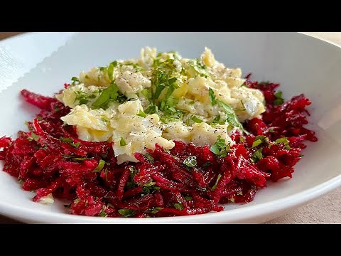 Salade de betterave crue râpée, morue et aïoli