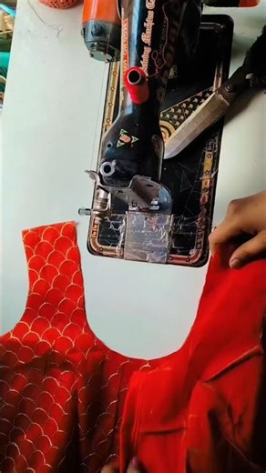 blause cutting and stitching #fashion #silaisikhe #silaikadhaichannel #blouse #clothingdesign sewing