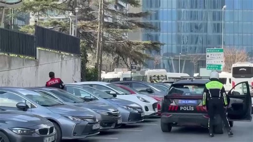 Gunfight outside Israeli consulate in Istanbul leaves one attacker dead