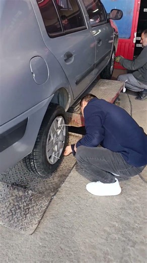 We fitted 4 summer tires to a Renault Clio 2. #petlas