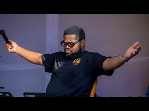 Adoration profonde ni mekutana na wewe compilation fr Emmanuel Musongo feat amos Moes mabiala live