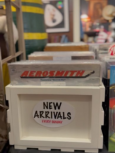 Finders Keepers Vintage & Vinyl Store on Reels | Facebook