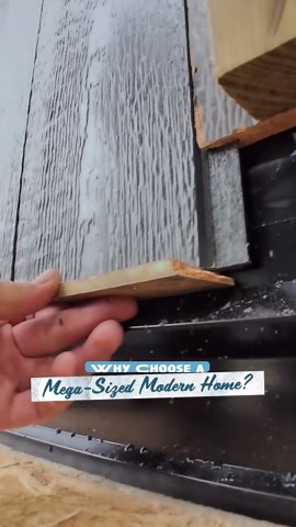 Part 96 and this mega home is looking massive 💪