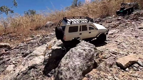 RC Rock Crawler RC Truck 4x4 WPL C54-1 RTR 1/16 Scale RC Crawler, Off Road Truck All Terrain with Upgraded Chassis and Shock, 260 Motor New Gearbox, Bumper Roof Rack Hobby Toy Adult