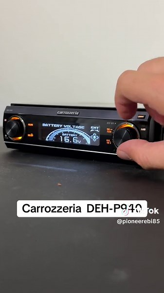 Carrozzeria DEH-P940 - Pioneer Car Audio Systems