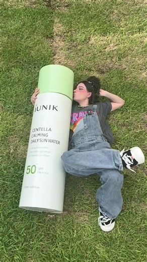 Pov: Descubres los verdaderos trucos de La Duendecilla con @IUNIK 🔮✨ #iunik #iunikpartners #sunwater #centellasunwater #humor