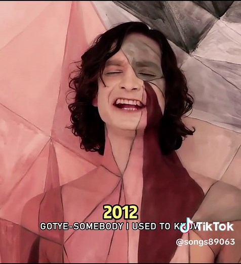 Gotye - Somebody That I Used To Know (Official Music Video)