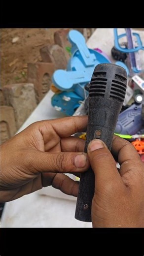 Testing a Viral Wireless Microphone