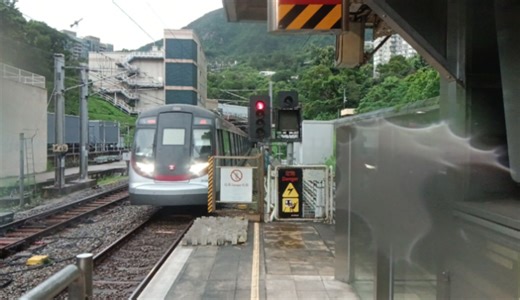 【新批次弯道静音】2025.7.18 港铁东铁线R-Train D106入九龙塘2台 | 金钟方向 · 三菱电机NVH优化实测