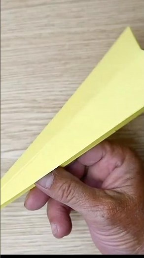 Dieser Papierflieger fliegt überraschend weit #bastelanleitung #diy #craft #art