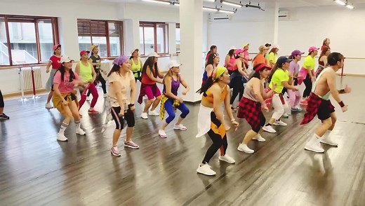 255K views · 10K reactions | JM ZUMBA Dance Fitness Workout #zoom #jessi #zumba #zumbafitness #tiktokviral #dancefitness #healthandwellness #fitnessmotivation #amazing #OFWjoinForce #saturdayvibes #sundayvibes #workout #dance | Just Move Zumba Dance Fitness Milan Italy | Facebook