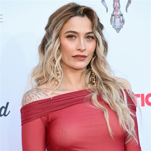 Paris Jackson Reunites With Mom Debbie Rowe in Rare Family Photos