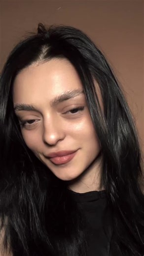 Boa (@reallifeboahancock)’s videos with The Leanover by Life Without Buildings - andrew :•)