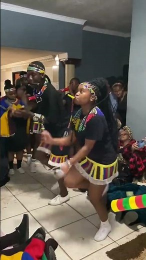 Ndebele dance 🇲🇺❤️ #ndebele #cultureandtradition #africamusic #africanmusic #ndebelesongs #dance