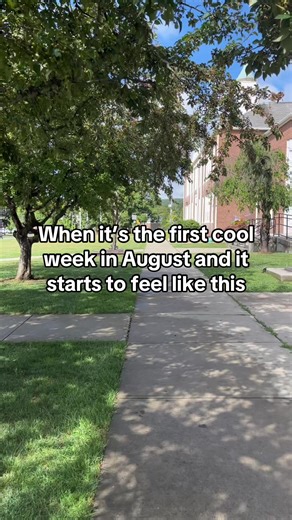 Enjoying Downtown Bethel: A Seasonal Stroll