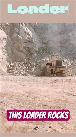 This loader rocks! #loader #constructionequipment #viral #heavymachinery