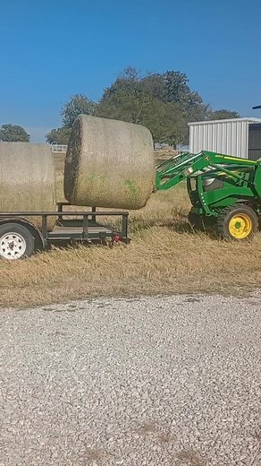 #fblifestyletyle #everyonehighlights #everyonehighlightsfollowers #texas #springtowntx #tractor #farming | Elaine Michelle