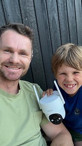 Thanks to @unidenaustralia #we are all kitted out for our security set up – Wirefree Camera powered by the sun! Cheers to George for helping to supervise my DIY install of these Super HD 2K cameras. Look out @bazlenka we have some goods headed your way too! #uniden #appcamsolo #gifted | Patrick Dangerfield