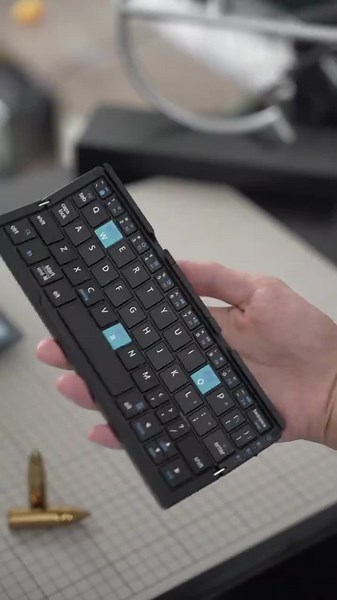 Foldable Bluetooth Keyboard: Enhance Mobile Productivity