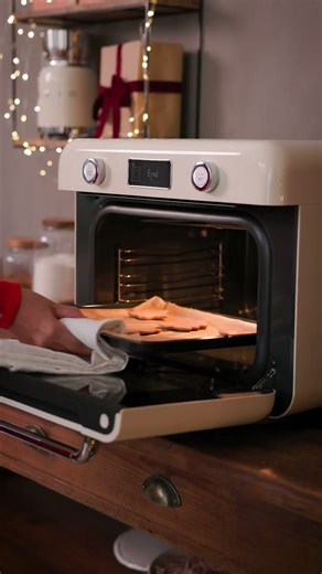 Smeg Christmas | Gingerbread Cookies