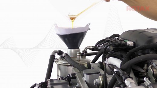 🆕 Rotax TECH TIPS Video 🆕 This Rotax TECH TIPS video will inform you about purging the oil system on ROTAX 912 Series, 914 Series, 912 i Series and 915 iS A Series aircraft engines and will enrich the content of the officially published SI-912 i-004,SI-912-018,SI-914-020,SI-915 i-003. 💡 for questions, please contact us via: https://www.flyrotax.com/contact.html 👉 for further information: https://www.flyrotax.com/services/technical-documentation.html 👉 visit our Youtube Channel "Flyrotax" fo