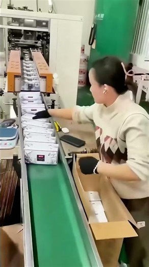 Factory Assembly Line Packing Pro, Speed is Incredible!