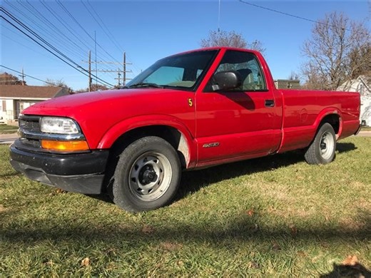 1998 Chevrolet S10 Pickup W/Tool Box | Transportation