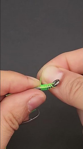 How to tie a Snell Knot - Easy Method