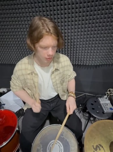 ТГК: cascadmusic #прикол #drums #drummer #rock #рокгруппа