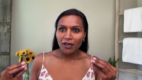 Mindy Kaling’s Guide to Hyperpigmentation and a ‘Sneaky Beat’