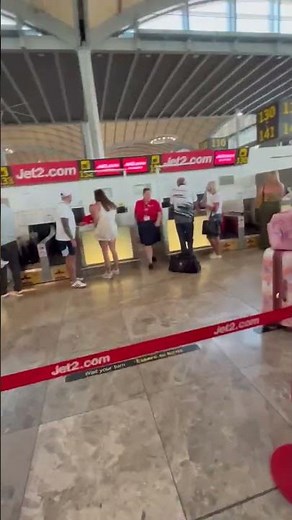 JET2 Check in area