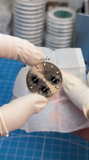 Are carbon watches toxic? Facts about carbon fiber watch cases