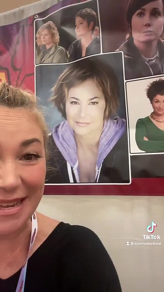 I’m here! | Kim Rhodes