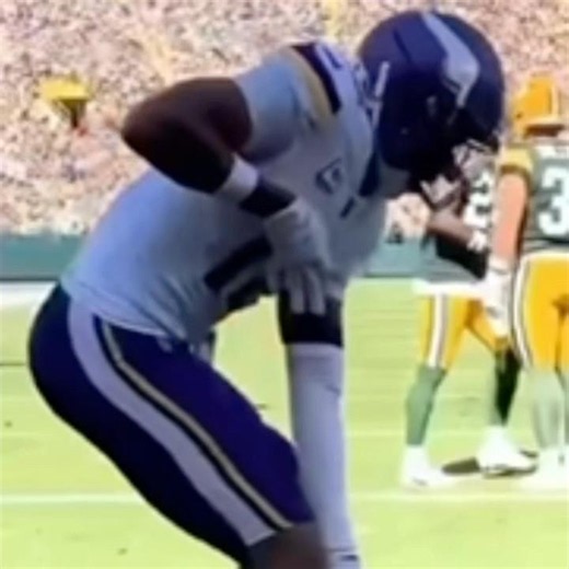 I’m off that lala// scp @T‪@Travyin5‬ #edit #freeedit #basketball #football #nba #nfl #tuff #mix
