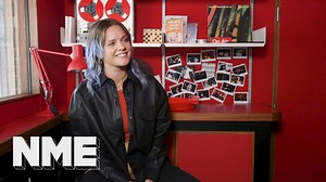 Watch Sam Fender’s brilliant reaction after surprise meeting with Alan Shearer