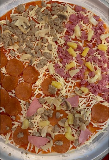 Ever wondered how we make the ultimate 4-in-1 pizza?🍕🔥 Watch as we layer four delicious flavors in one epic pizza! From cheesy to meaty, every slice is a new adventure! Tara, order na and try the 4-in-1 experience for yourself! #LotsAPizza #SulitSarap #4in1Pizza #PizzaPerfection