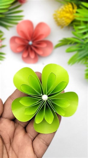 The Beginner’s Guide to Easy Paper Flowers | No Experience Required Crafting with Ease | Stunning Paper Flowers You Can Make Today Looking for a quick and easy way to brighten up your home or add a personal touch to a gift? In this video, I show you how to make stunning paper flowers using just a few basic supplies you already have at home! #PaperFlowers #DIYCrafts #PaperCrafting #EasyDIY #RoomDecor | Mr. Creator