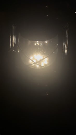 Today marked the first Gloomy Tour of the year! 🕯️ Step into the dark side of Luxembourg’s fortress where history meets mystery. From the fish market, once a place of punishment and execution, to the hangman’s infamous reputation, the prisons and dungeons in dreadful condition, and the witch hunts that sealed cruel destinies… If you dare, join us to uncover the city’s most haunting legends as we wander through the upper old town and the Grund. Curious? Discover the gloomy past of the fortress w