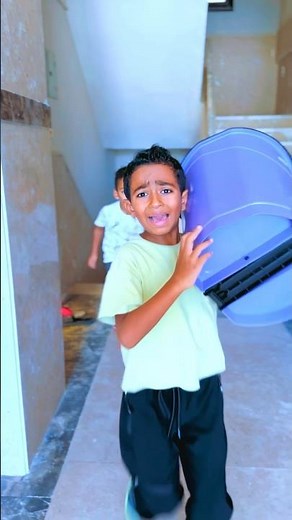 أسطوانة كل يوم 😂😂 مين بيحصل معاه كدا 😟#shorts