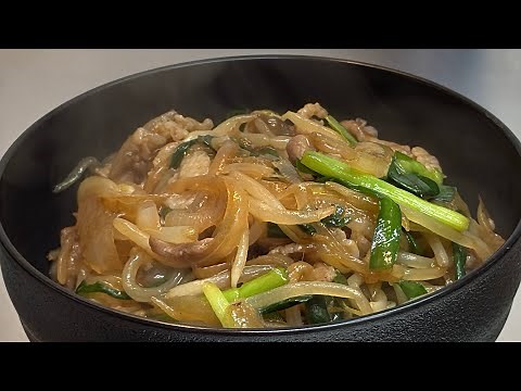 【🔥ご飯がすすむ！】もやし×豚肉×ニラの最強炒め✨オイスターソースが決め手！【簡単レシピ】🥢
