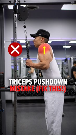 Andrew Kwong on Instagram: "Triceps Pushdown Mistake (FIX THIS!) Outfit from ⁨@dfyne.official⁩ - Use code DELTA for 10% off. Link in bio. Size & Shred Training program 👉🏻 deltabolic.com (link in bio) Stop raising your shoulders and lowering them like this on the triceps push down. When you raise your shoulders, your upper traps actively contract, and when you lower your shoulders as you push the rope down, you are using momentum, which reduces tension on the triceps. To fix this, keep your sho